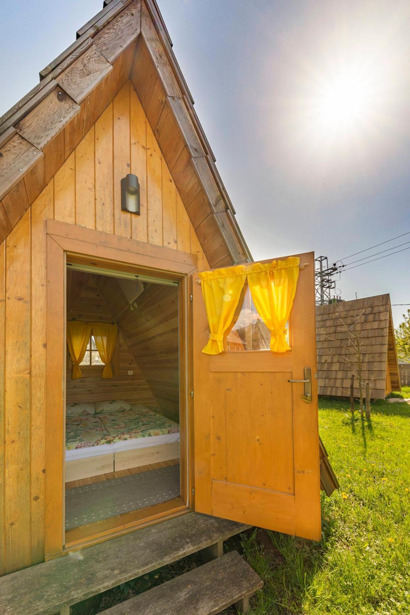 Glamping Mohorjev Grunt Otel Preddvor Dış mekan fotoğraf