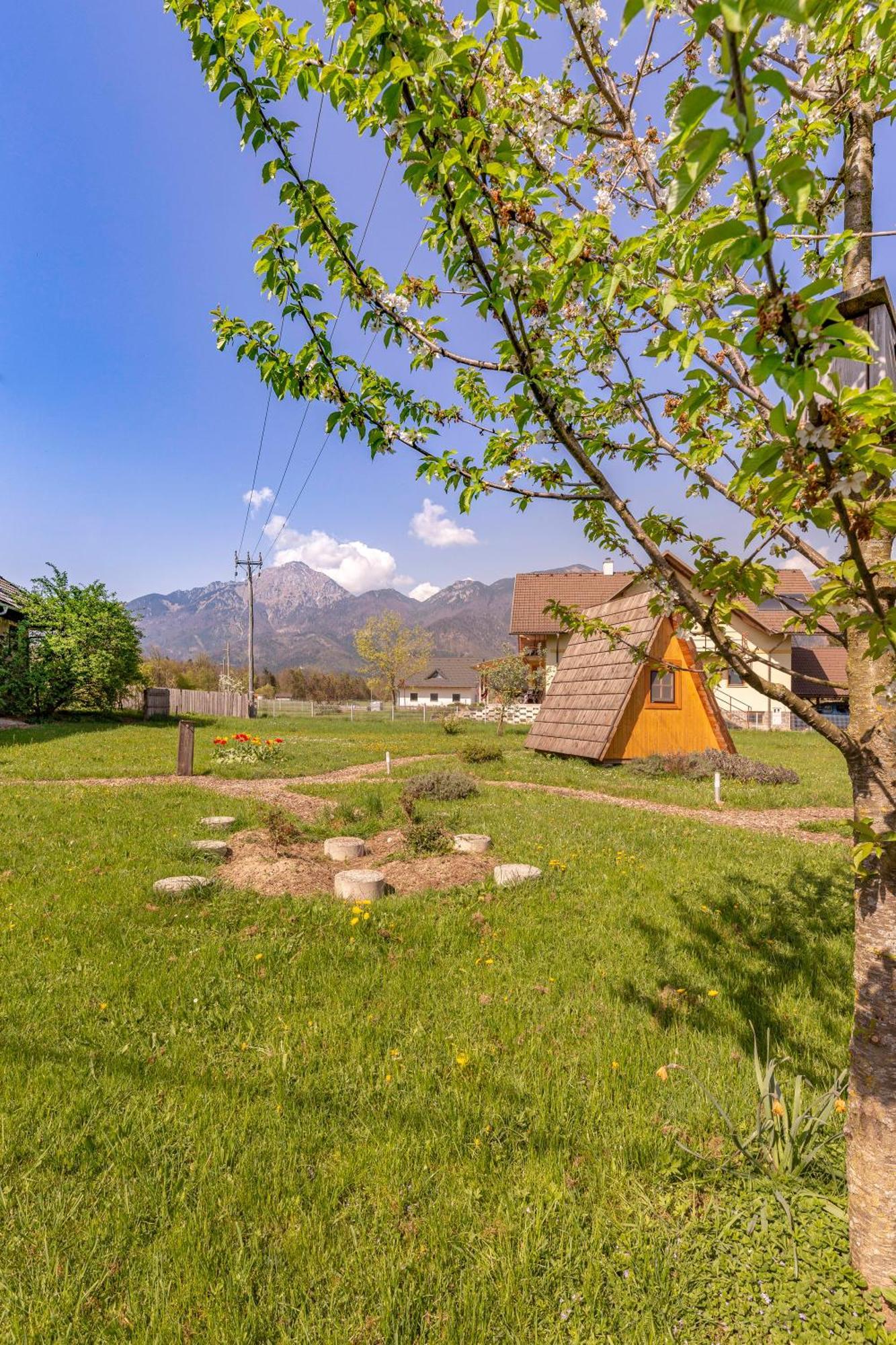 Glamping Mohorjev Grunt Otel Preddvor Dış mekan fotoğraf